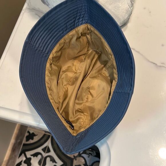 The GAP Dusty Blue Bucket Hat - Picture 5 of 5